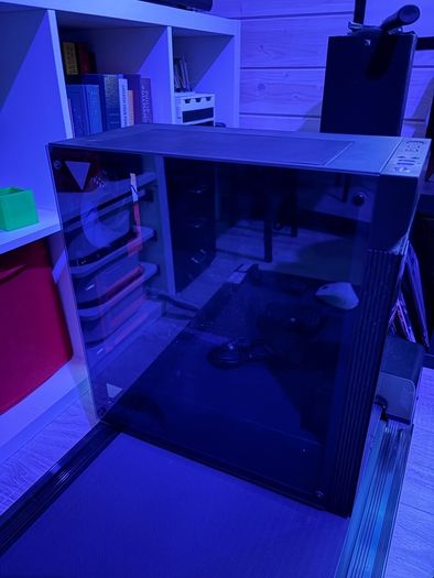 Gigabyte AORUS C300 Glass, a mid-tower
