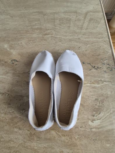 Ladies Shoes