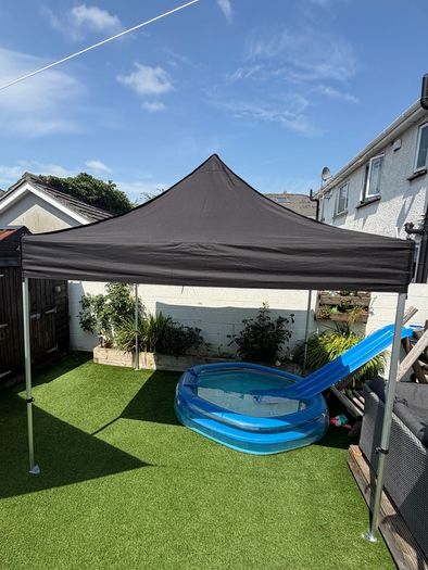 O'Mearas 3m x 3m Commercial Pro 40 Pop Up Shelter - Black in Excellent .