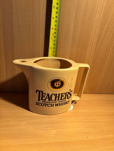 Pub jug Teachers