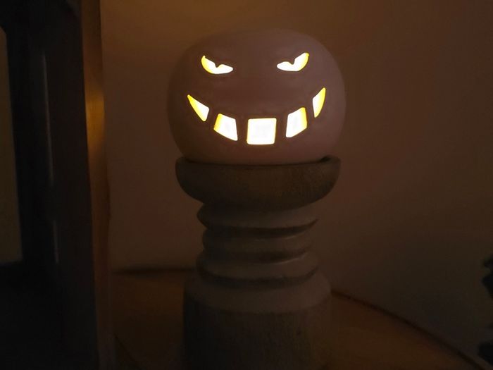 Pumpkin tea light