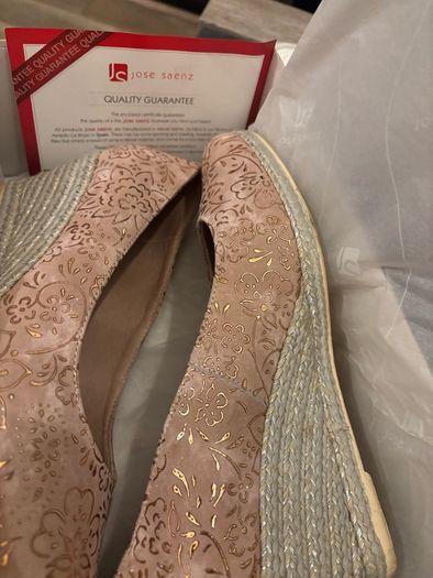 Jose Saenz Rose Wedges