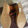 Sandals Carvela Tan worn once immaculate condition. Image 4