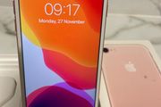 Apple IPhone 7 32 gb Unlocked Rose Gold Boxed