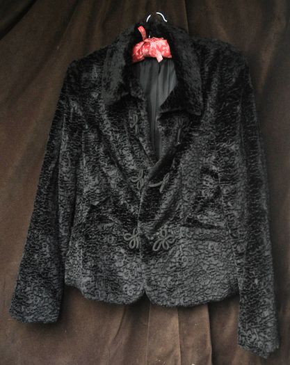 Black Faux Fur Ladies Jacket by NienHaus