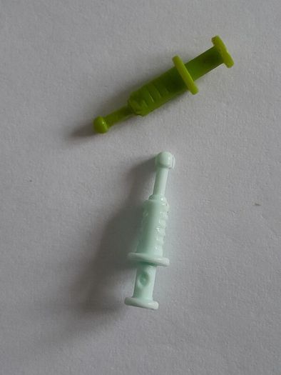 LEGO - Mini Figures Accesories - Syringe