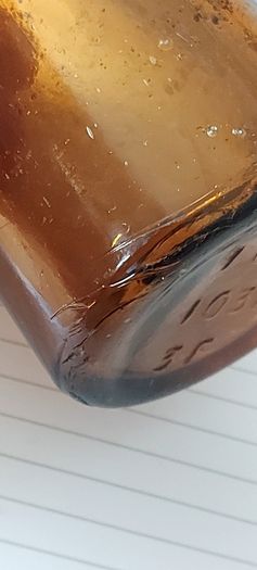 O Connor's kanturk 1/2 pint vintage bottle,,bottle seems to have a defect,around bottom of bottle, holds water no leeks,see pictures,sold as is ,lovely display advertising bottle, collectors items, buyer collects or pays postage thank you,