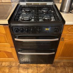 Hotpoint Gas cooker - hob and oven