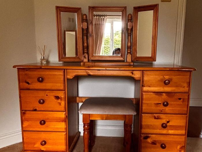 Pine furniture beds & lockers