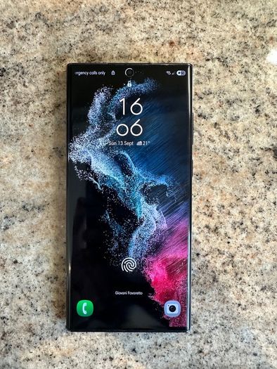 Samsung Galaxy S22 Ultra 256GB Black - Unlocked - Boxed