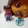 Dora the Explorer Wall Light and Figures Image 3
