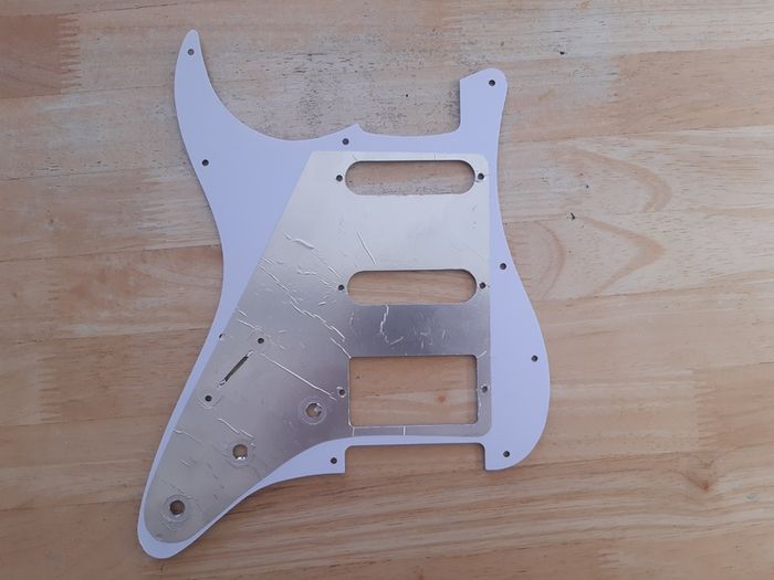 White Pearl 4PLY 11 Hole SSH Strat Pickguard Scratch Plate