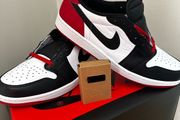 Air Jordan 1 Low OG Black Toe