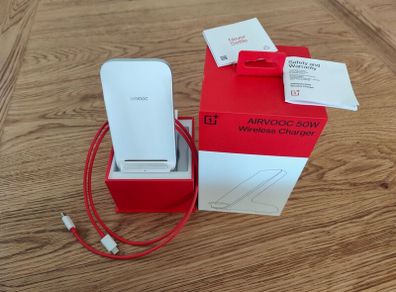 OnePlus Warp AIRVOOC  50 wireless charger