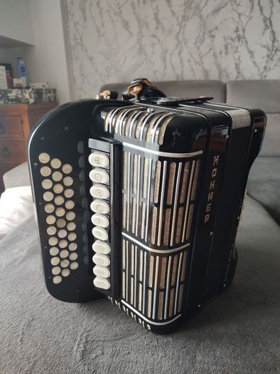 Hohner Morino Club N Button Accordian C/F