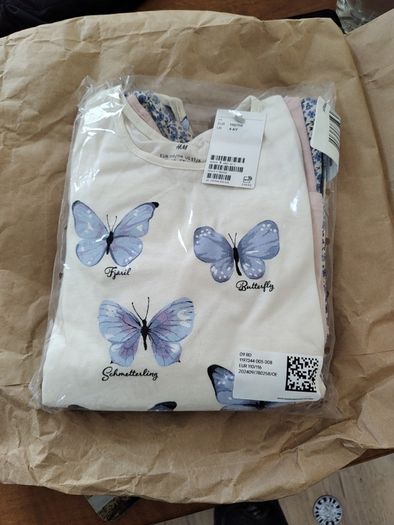long sleeve t-shirt