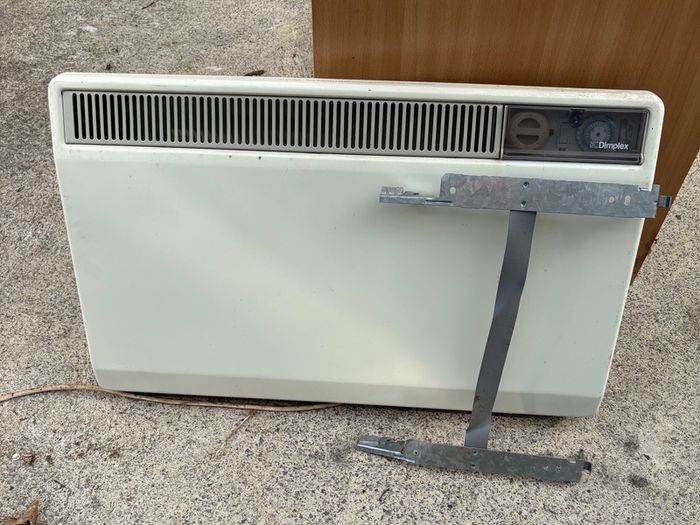 FREE panel heater with mount
