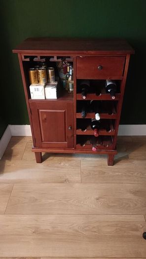 wine cabinet