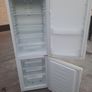 Zanussi Fridge Freezer Image 2