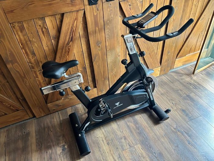 Hit Fitness G7 - Indoor Cycling Bike / Spin Bike
