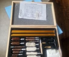 Gun cleaning kit
