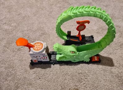 Hot Wheels Snake Spiral