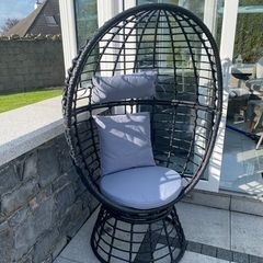 Swivel Egg Chair