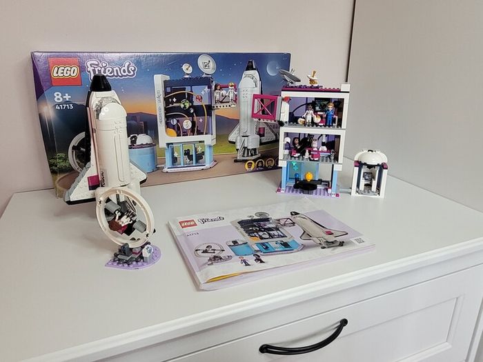 LEGO Friends 41713 Olivias Space Academy