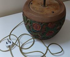 Lamp base