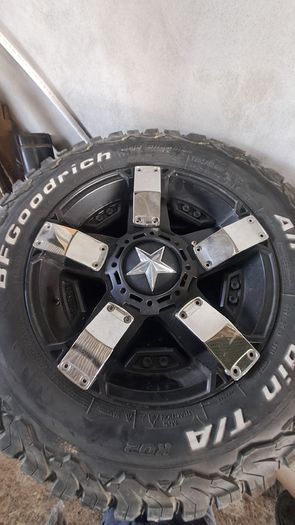 Landcruiser amazon Alloy wheels