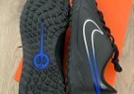 Nike Astro Boots brand new unworn size 5 1/2