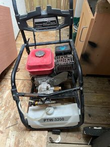 petrol power washer
