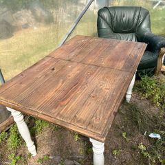 Kitchen Table
