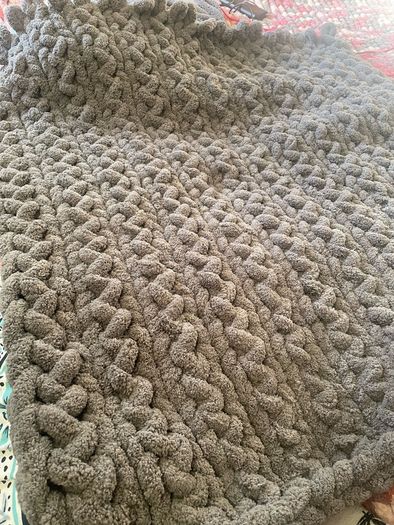 Custom Handmade Chunky Knit Blankets Available