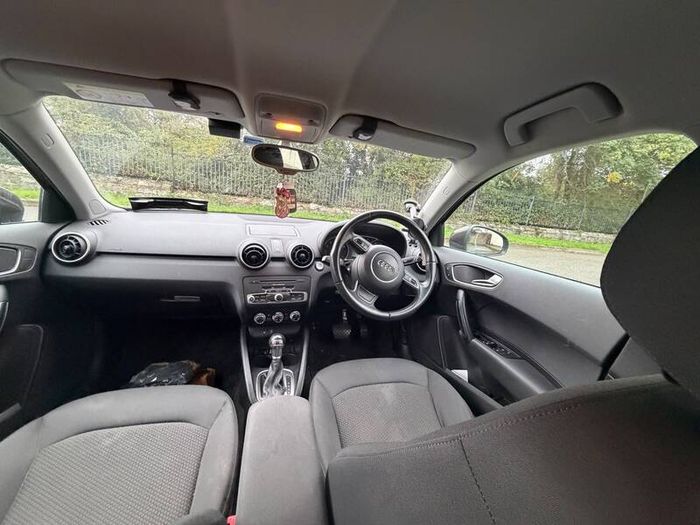 Audi A1 1.4 TFSI S tronic automatic