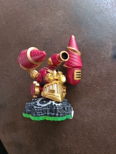 SKYLANDERS   Postage Available