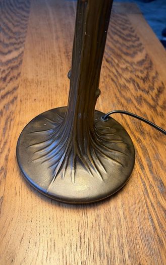Tiffany Style Stained Glass Table Lamp