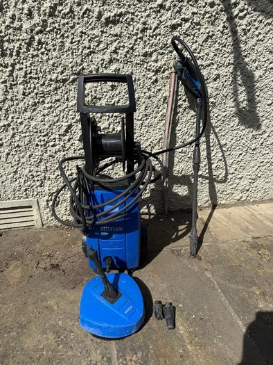 Nilfisk Titan pressure washer