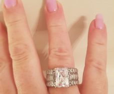 Ladies Ring