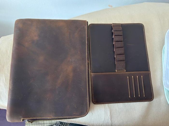 A5 Cowhide Leather zipped organiser with pen and card slots - brand new