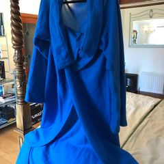 New blue wrap around snuggie blanket