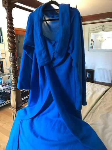 New blue wrap around snuggie blanket