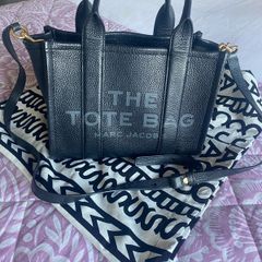 Marc Jacobs leather bag