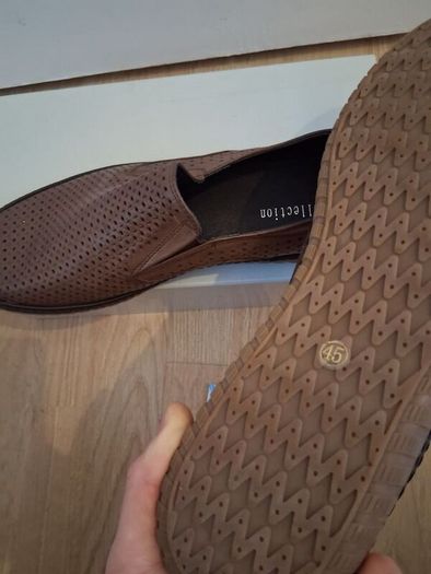 Perforated moccasins (slip on) 45