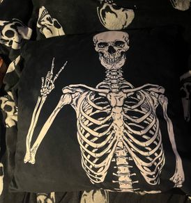 Cushion skull