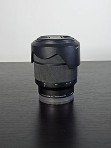 Sony FE 28-70mm f/3.5-5.6 OSS