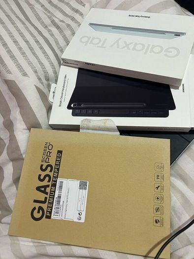 Samsung Galaxy TabS9 FE - excellent condition