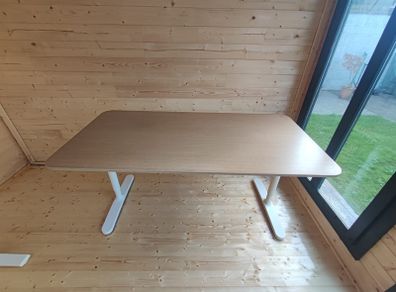 IKEA desk Bekant