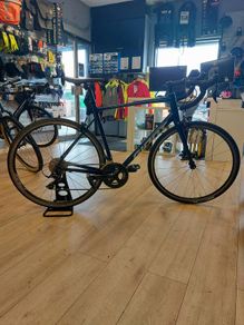 Giant Contend 1 road bike