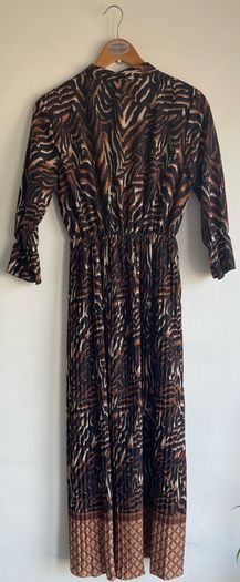 Pala D'oro brown pleated dress size small